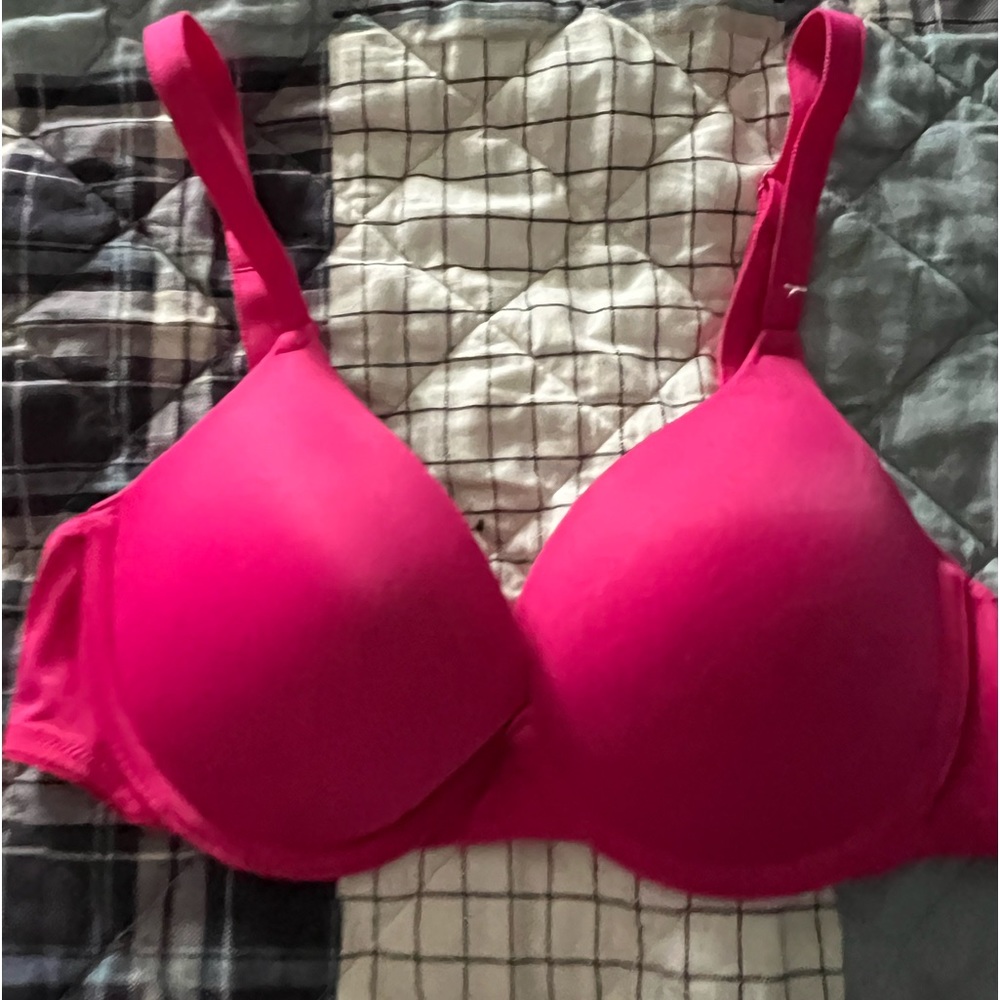 Victoria’s Secret Pink Push Up Bra, Sz 34B, NWOT